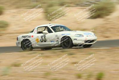 media/Jun-01-2025-CalClub SCCA (Sun) [[eae223c5dd]]/Group 5/Qualifying/